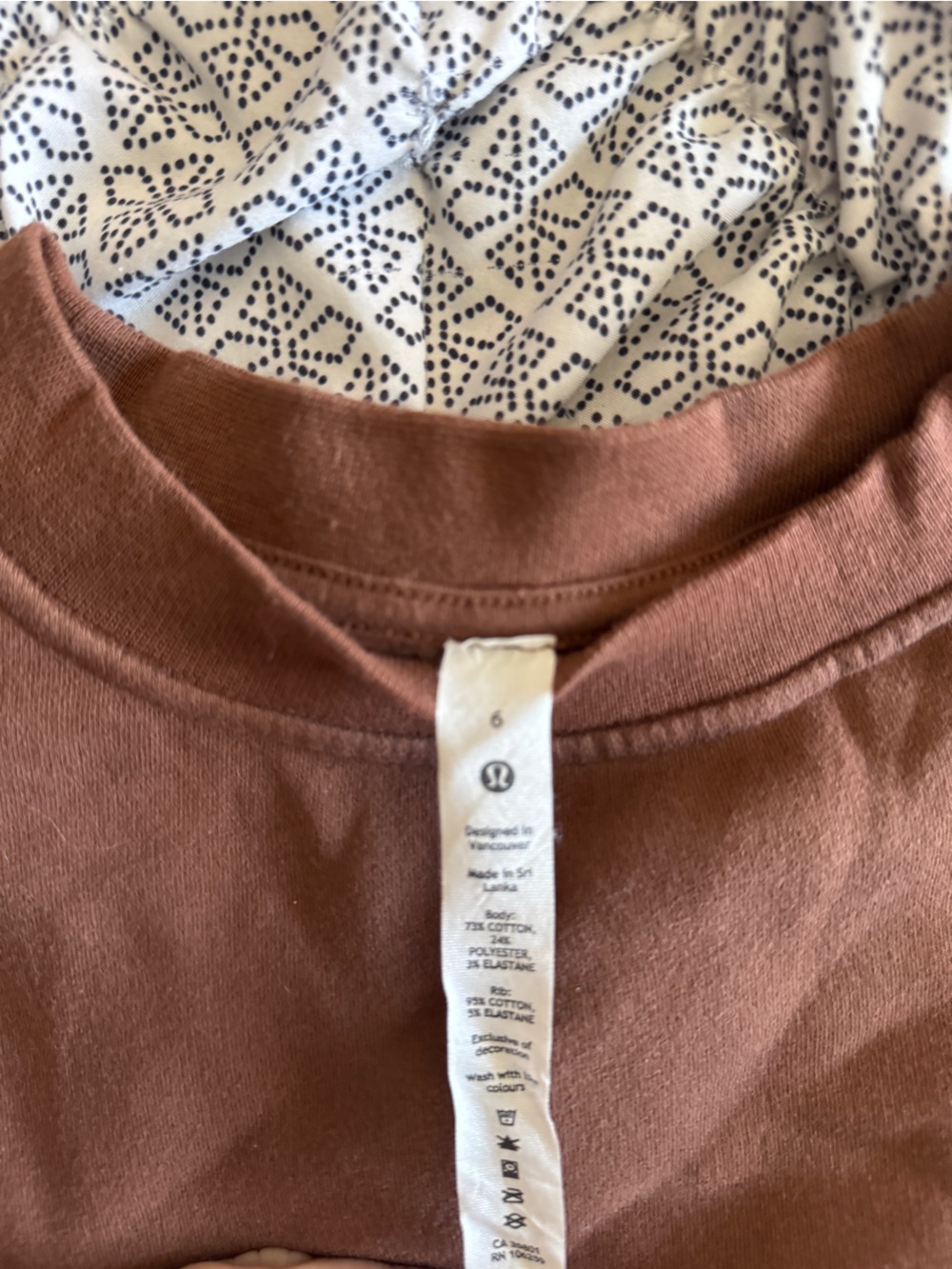 Lululemon Crewneck - Picture 2 of 4